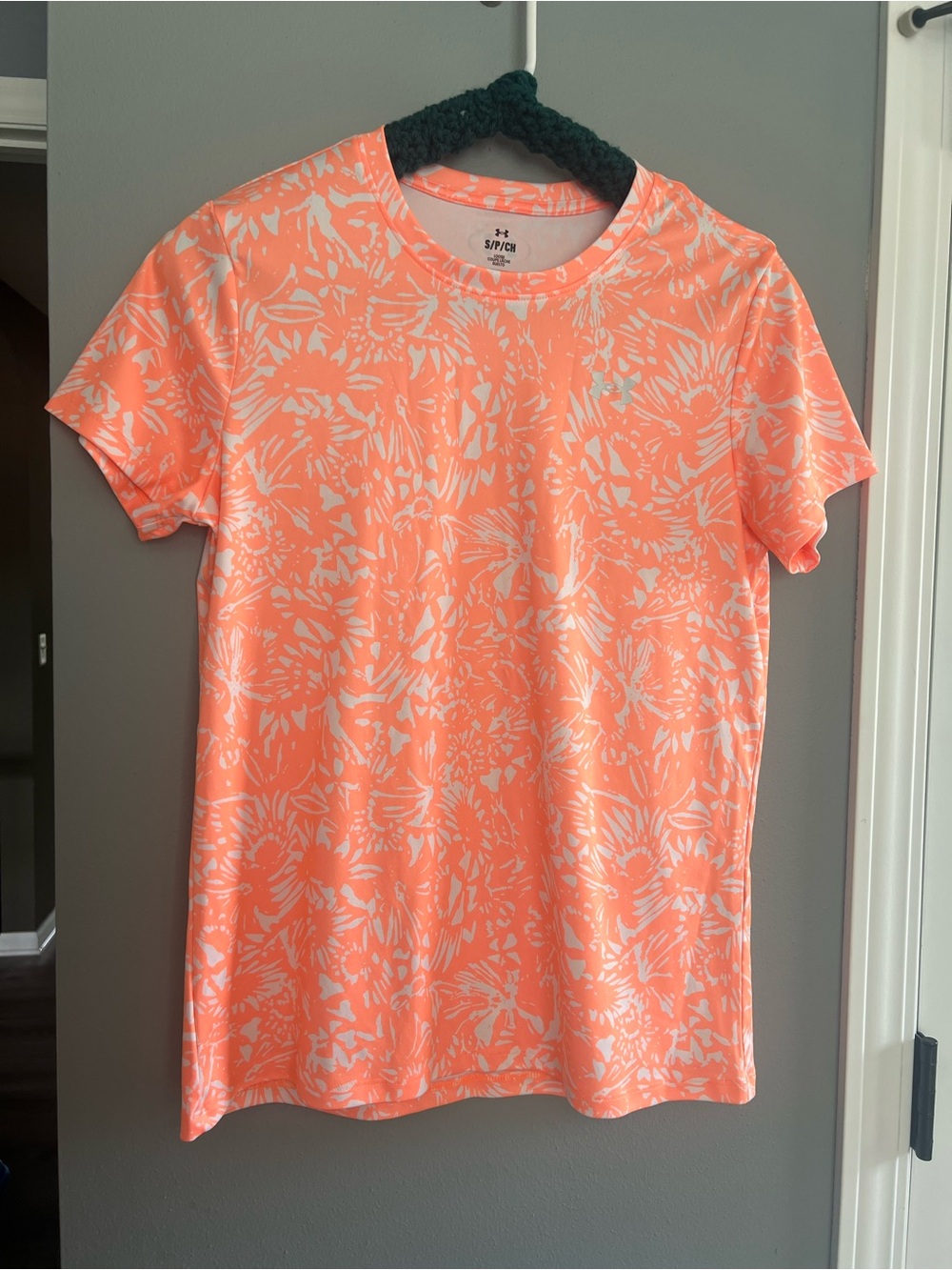 Under Armour Women’s Performance Tee